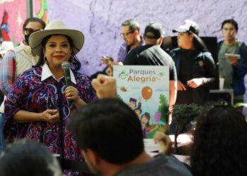 Rehabilitación de espacios públicos en CDMX. Clara Brugada, en la entrega de la primera etapa de la rehabilitación del Paseo Cri-Cri en el pueblo de San Jerónimo Aculco.
