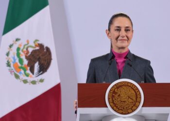 Claudia Sheinbaum afirma que la elección judicial se mantiene