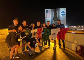 Exitoso experimento de jóvenes mexicanos