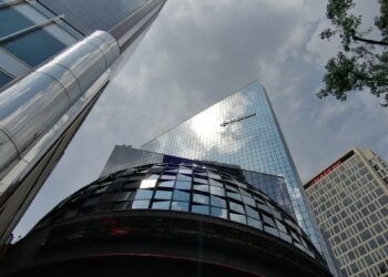Bolsa de Valores cierra año con caída de 13.72%, la peor desde 2018