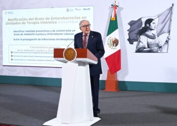David Kershenobich, secretario de Salud, habla del brote de la bacteria klebsiella oxytoca