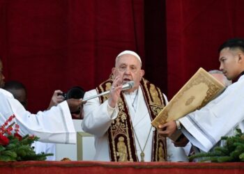“Callen las armas en la martirizada Ucrania”, el llamado del Papa en Navidad