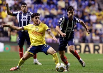 América