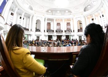 Congreso de la Ciudad de México avala reforma que prohíbe vapeadores