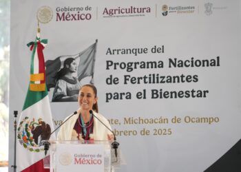 La presidenta Claudia Sheinbaum en el evento de Entrega de fertilizantes en Michoacán