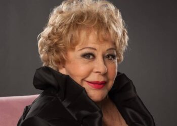 Restos de Silvia Pinal ya están en su última morada familiar