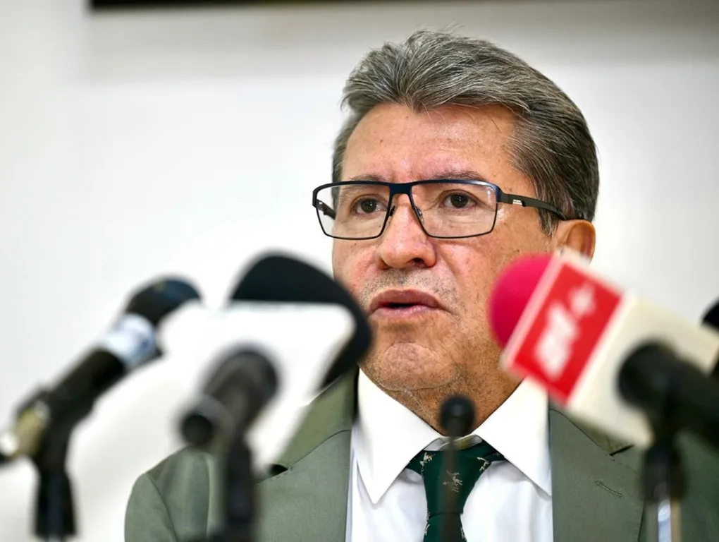 Ricardo Monreal. El diálogo, el mejor instrumento para dirimir controversias.