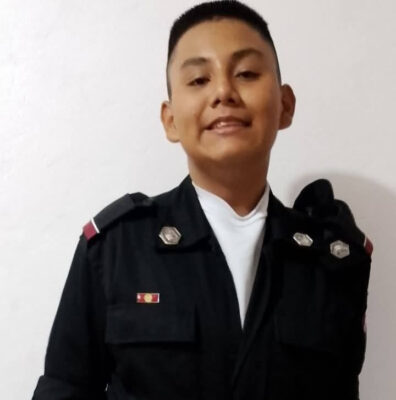 La familia del menor, identificado como Erik Leonardo Terán Torbellín, sostiene que su hijo murió tras ser golpeado por sus compañeros.
