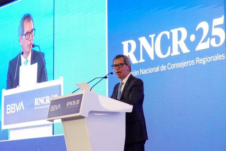 Impuesto a remesas pegará a 20% del ingreso familiar en algunos estados: SHCP