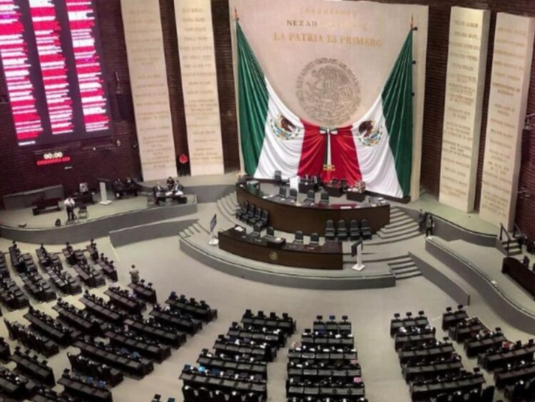 Diputados de Morena y PT aplaudieron la nueva prórroga de 90 días en la aplicación de la mayoría de aranceles para México.