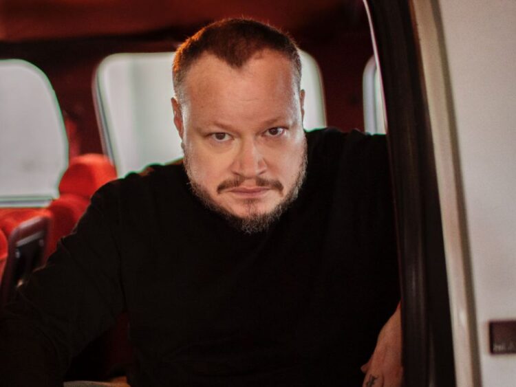 Leonel García concluye lanzamiento de su nuevo álbum ARENBI