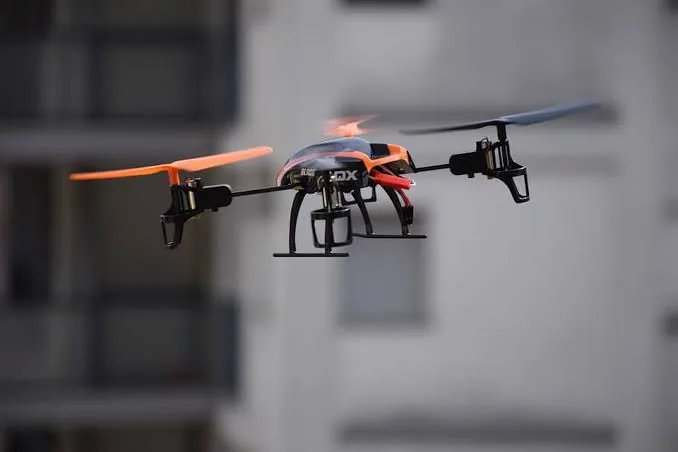 El narco mexicano usa 155 mil drones para vigilancia en la frontera, denunció la Oficina de Aduanas y Protección Fronteriza.