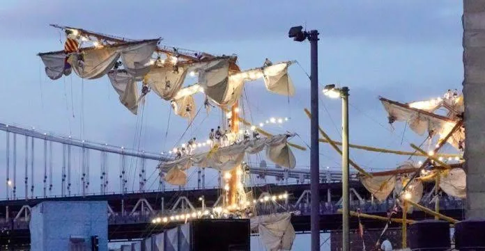 El secretario de Marina dijo que un piloto estadounidense controlaba al buque escuela Cuauhtémoc durante el choque. 