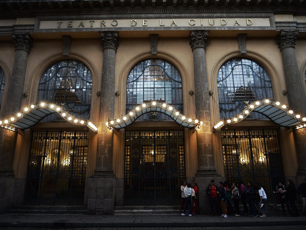 Teatro de la Ciudad Esperanza Iris celebra su 107 Aniversario | AMEXI/FOTO: La Isabel