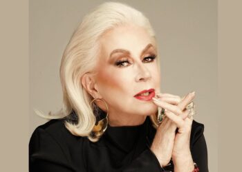 Laura Zapata reprueba la simulación de secuestro afuera del teatro | AMEXI/FOTO: IG @laurazapataoficial