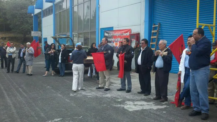 Trabjadores del SUTIN en una manifestación
