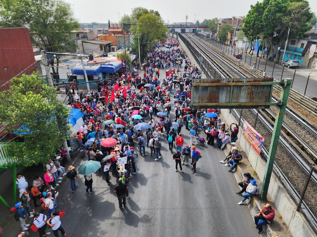 Sheinbaum cancela mesa y la CNTE se va al aeropuerto