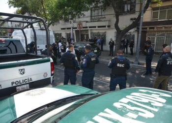 El asesino de Ximena Guzmán y José Muñoz esperó aproximadamente 20 minutos sentado junto a un poste en lo que llegaban sus víctimas.. AMEXI/Foto/La Isabel