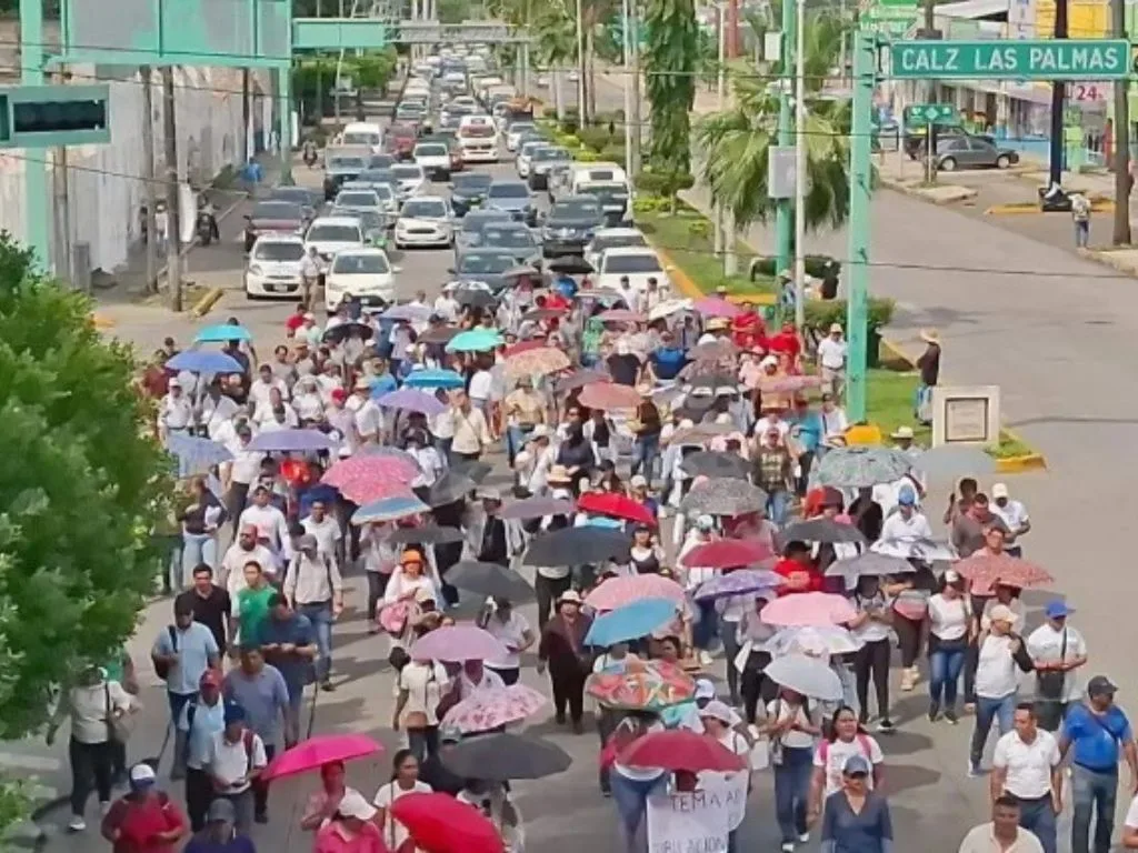Protesta de los maestros de Chiapas agrupados en la CNTE.