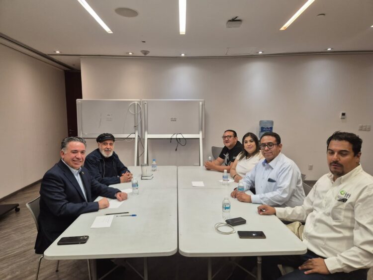 Los trabajadores del IFT sostuvieron una reunión con senadores después de semanas de espera, exigen una transición laboral justa.
