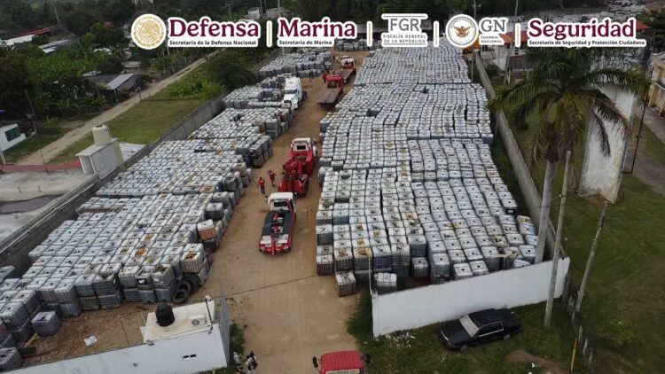 El Gabinete de Seguridad informó de este histórico decomiso de hidrocarburo en Tabasco tras labores de inteligencia.