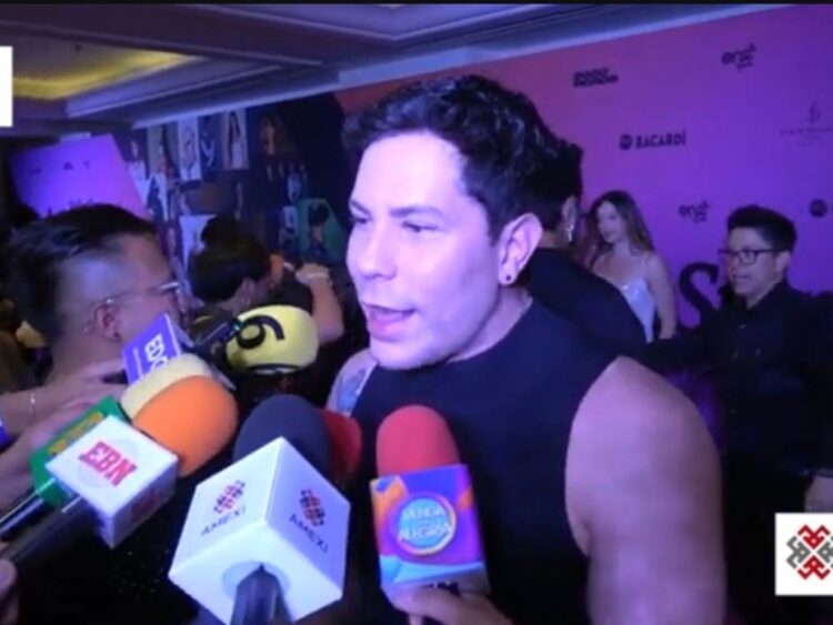 Christian Chávez: así reacciona al preguntársele por Anahí