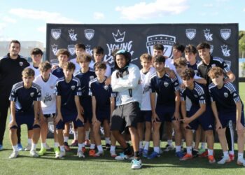 Young Kingz Foundation y DV7 Academy se unen en una alianza global