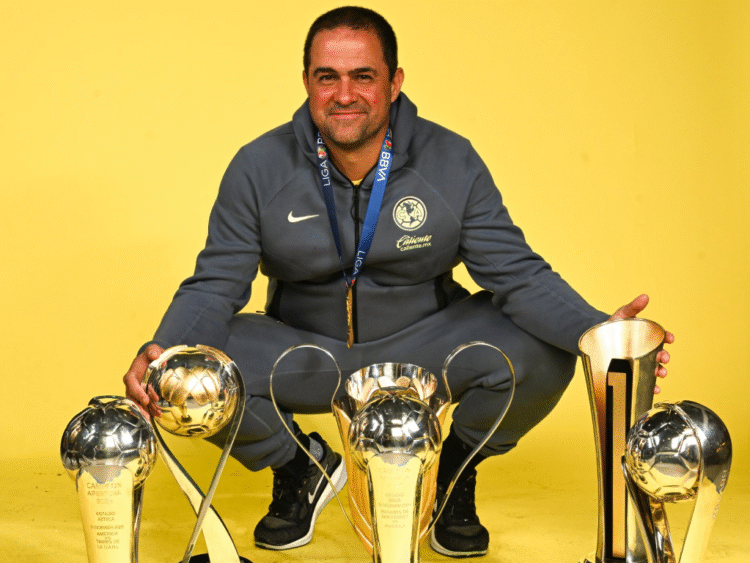 André Jardine, el técnico americanista que va por el tetracampeonato, pero que está en la mira de clubes brasileños.