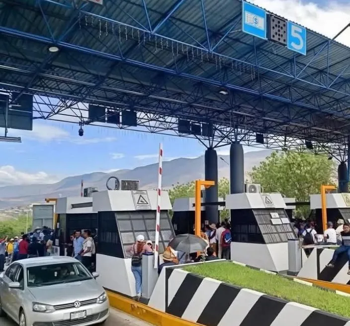 La CNTE en Chiapas advierten que, sin respuestas positiva van a bloquear y tomar los organismos electorales durante la elección judicial.