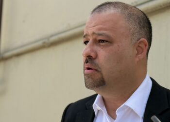 EL dirigente de la FEDABO, Hassan Franco Ruiz, exige renuncia de diputado por omitir denunciar delitos graves.