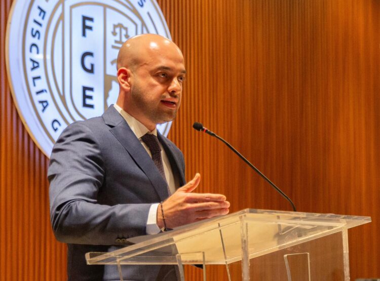 El titular de la FGE de Morelos, Edgar Maldonado Cevallos, afirma que agotará todas las líneas de investigación para esclarecer el homicidio de Sarah Rendón Parra