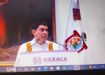 El gobernador de Oaxaca, Salomón Jara