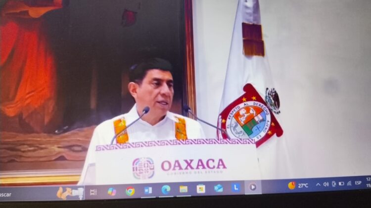 El gobernador de Oaxaca, Salomón Jara