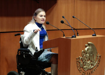 Riesgos a la privacidad advierte oposición; avala Senado Ley Antilavado