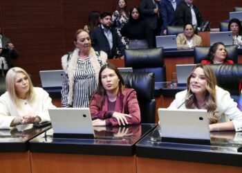 Senado extingue CONEVAL; transfiere medición de pobreza al INEGI