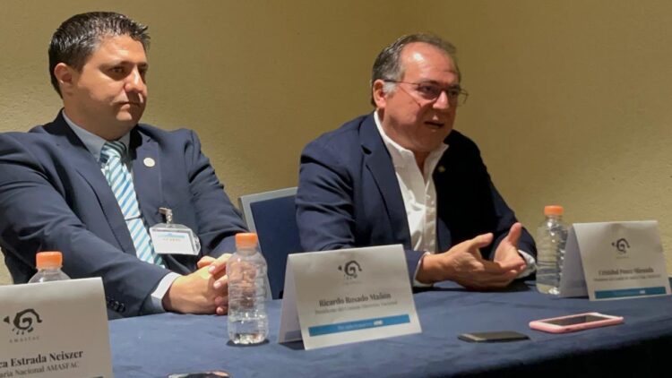 En crisis, el seguro de gastos médicos; ya no es rentable ni sostenible: expertos