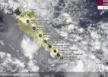 Ante el golpe del huracán “Erick" en categoría 2 en las costas de Oaxaca, las autoridades estatales activaron un plan de emergencia.