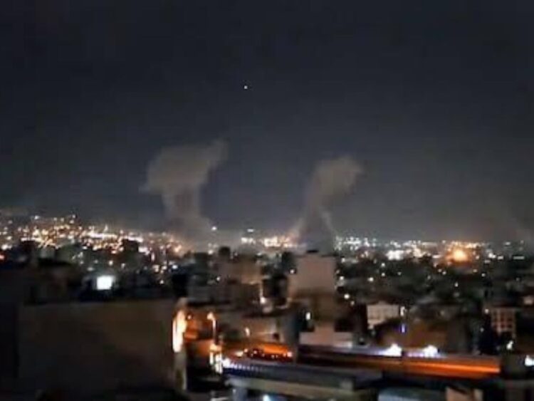 Bombardeo contra Irán. México intensifica su asistencia consular en la región.