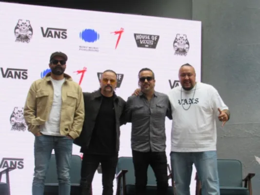 La banda S7N presenta su documental "Sin Barreras" en CDMX