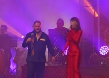 Susana Zabaleta sorprende con su concierto en el Metropólitan
