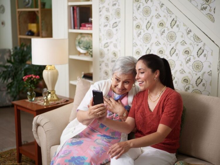 Junio, mes para hablar del Alzheimer: diagnóstico temprano puede cambiar vidas