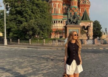 Irina Baeva reaparece en Rusia y muestra lo bien que la pasa