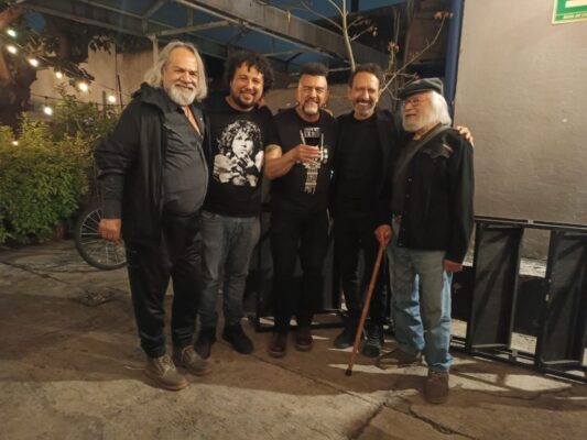 La historia en el espíritu cabaret de Fernando Rivera Calderón