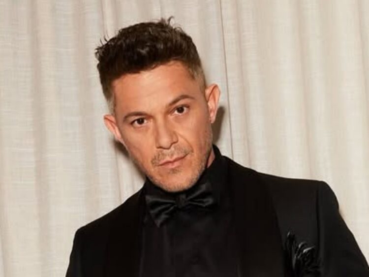 Alejandro Sanz. IG @alejandrosanz