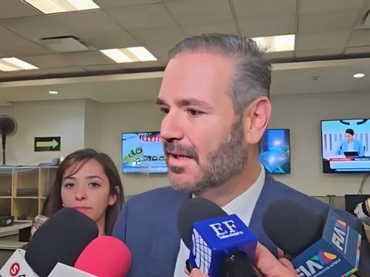 Ataques contra la libertad de expresión. Miguel Monraz. Se cometen abusos, excesos y arbitrariedades contra medios de comunicación, periodistas y camarógrafos.