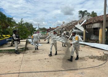 Oaxaca supera la fase de emergencia por impacto del huracán Erick