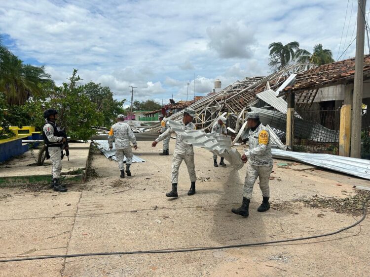 Oaxaca supera la fase de emergencia por impacto del huracán Erick