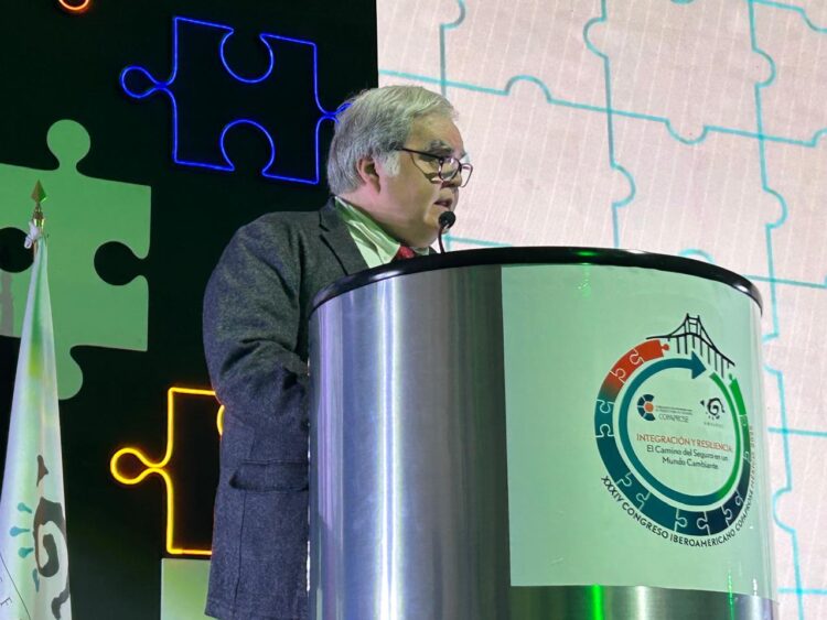 Temporada de huracanes: México, con recursos suficientes para enfrentar emergencias