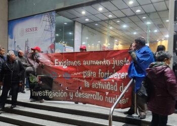 Un acuerdo salarial provisional podría evitar la huelga en el ININ.