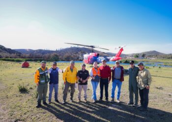 Desde Tecate, Baja California se reportan avances del 75 % en el control y 45 % en la liquidación del incendio forestal “Guadalajara 2”.